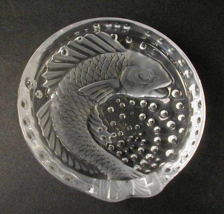 Vintage Lalique Concarneau Koi Fish Frosted Crystal Ashtray - Signed